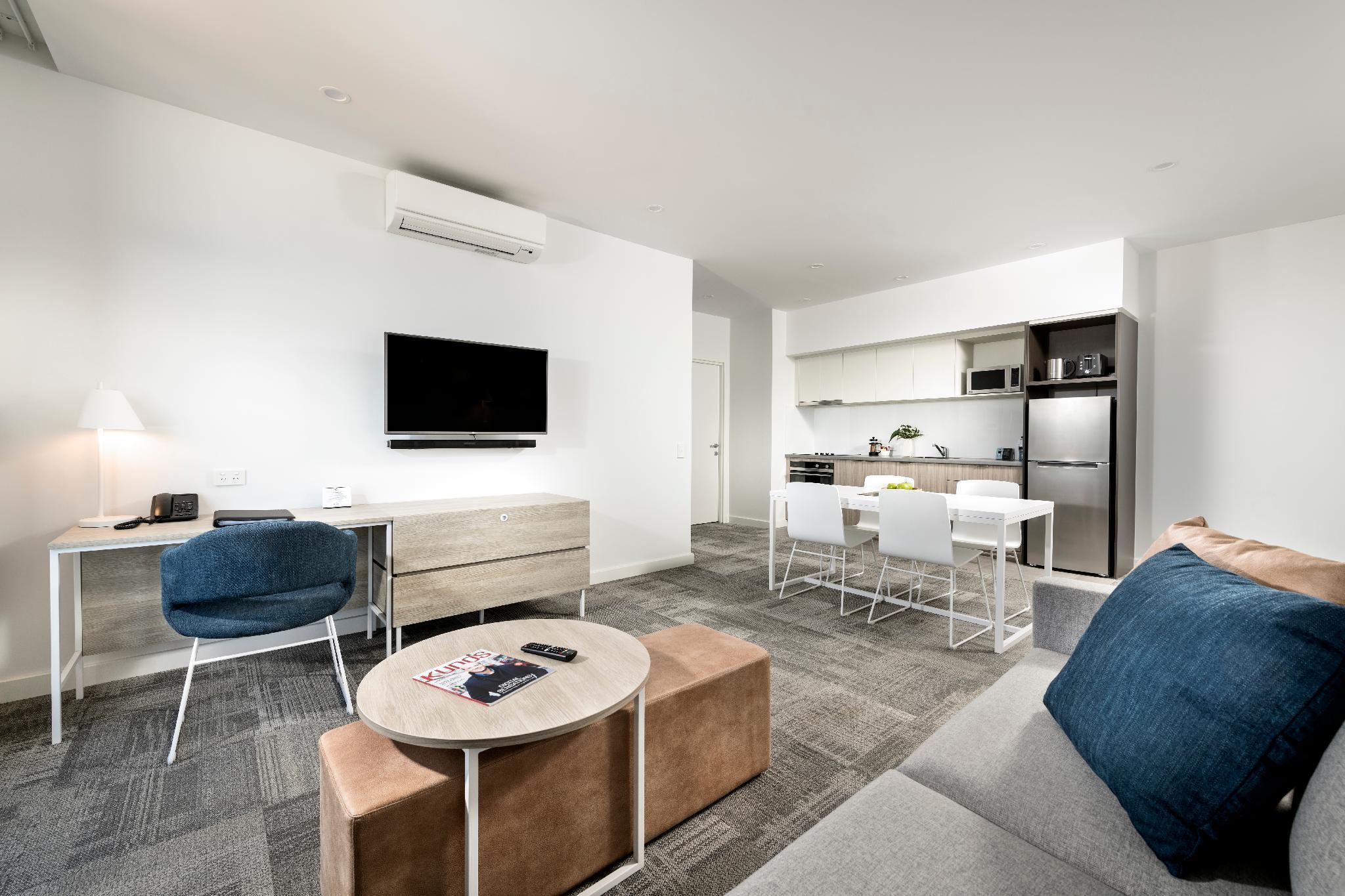 Quest Midland Exterior foto