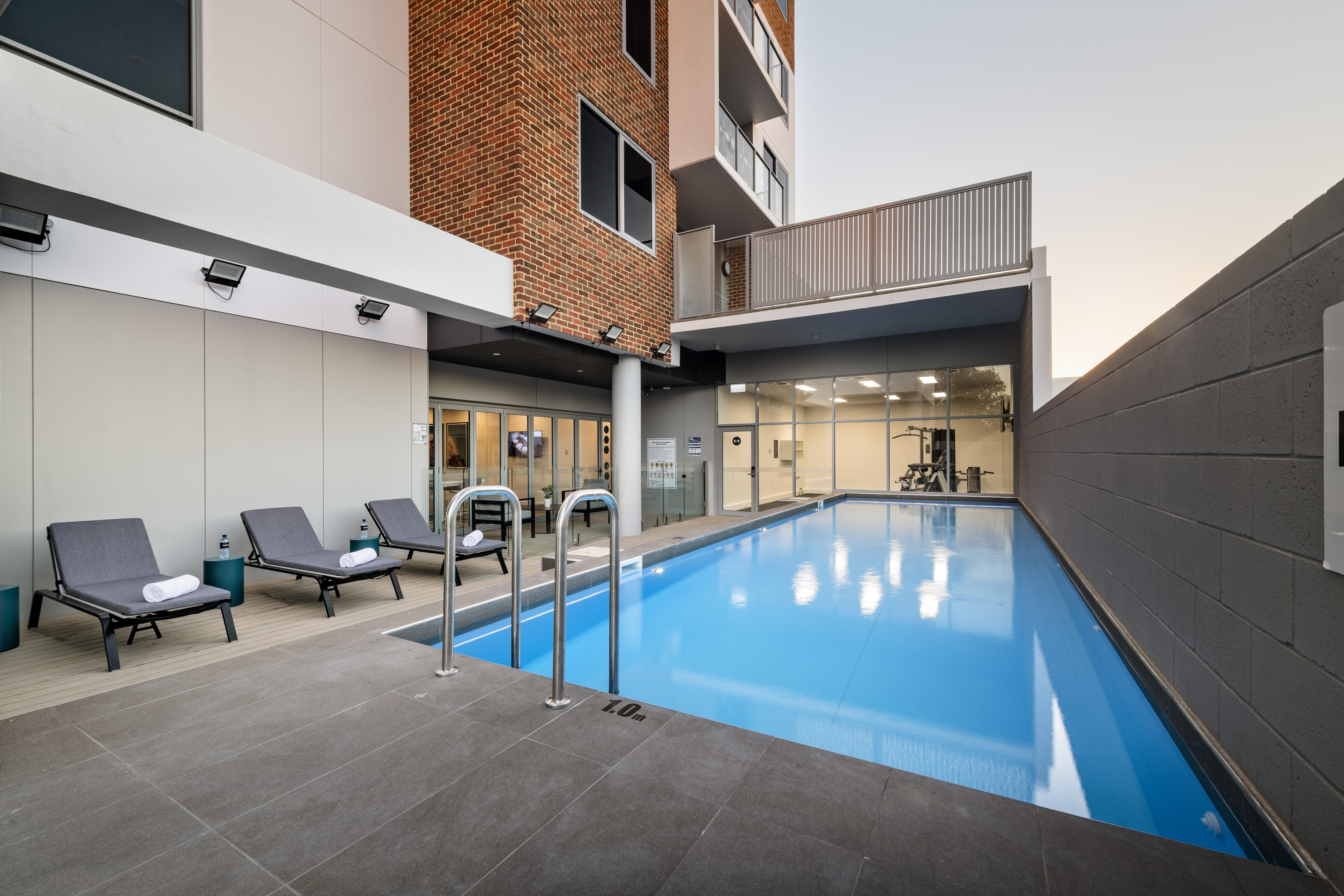 Quest Midland Exterior foto