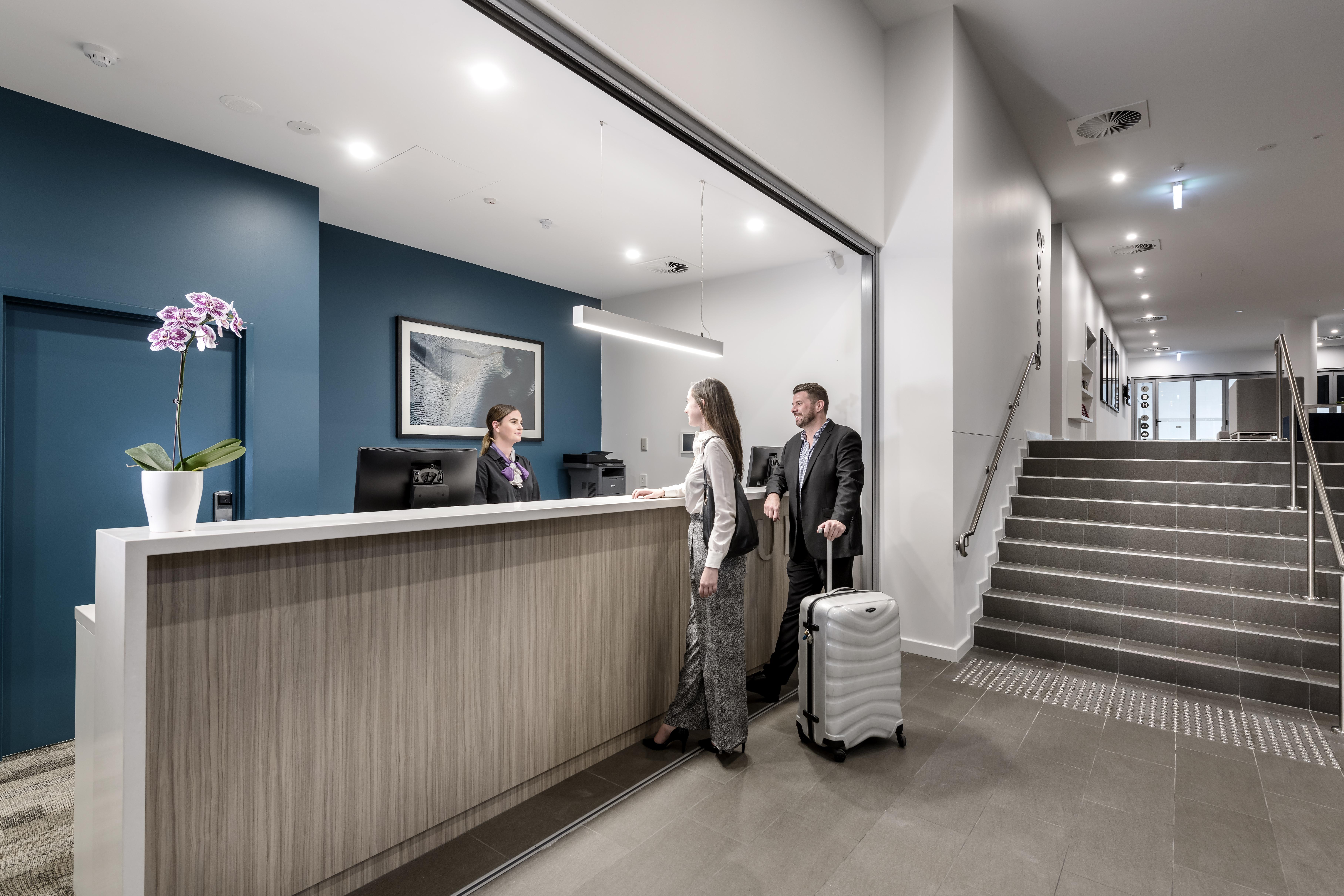 Quest Midland Exterior foto