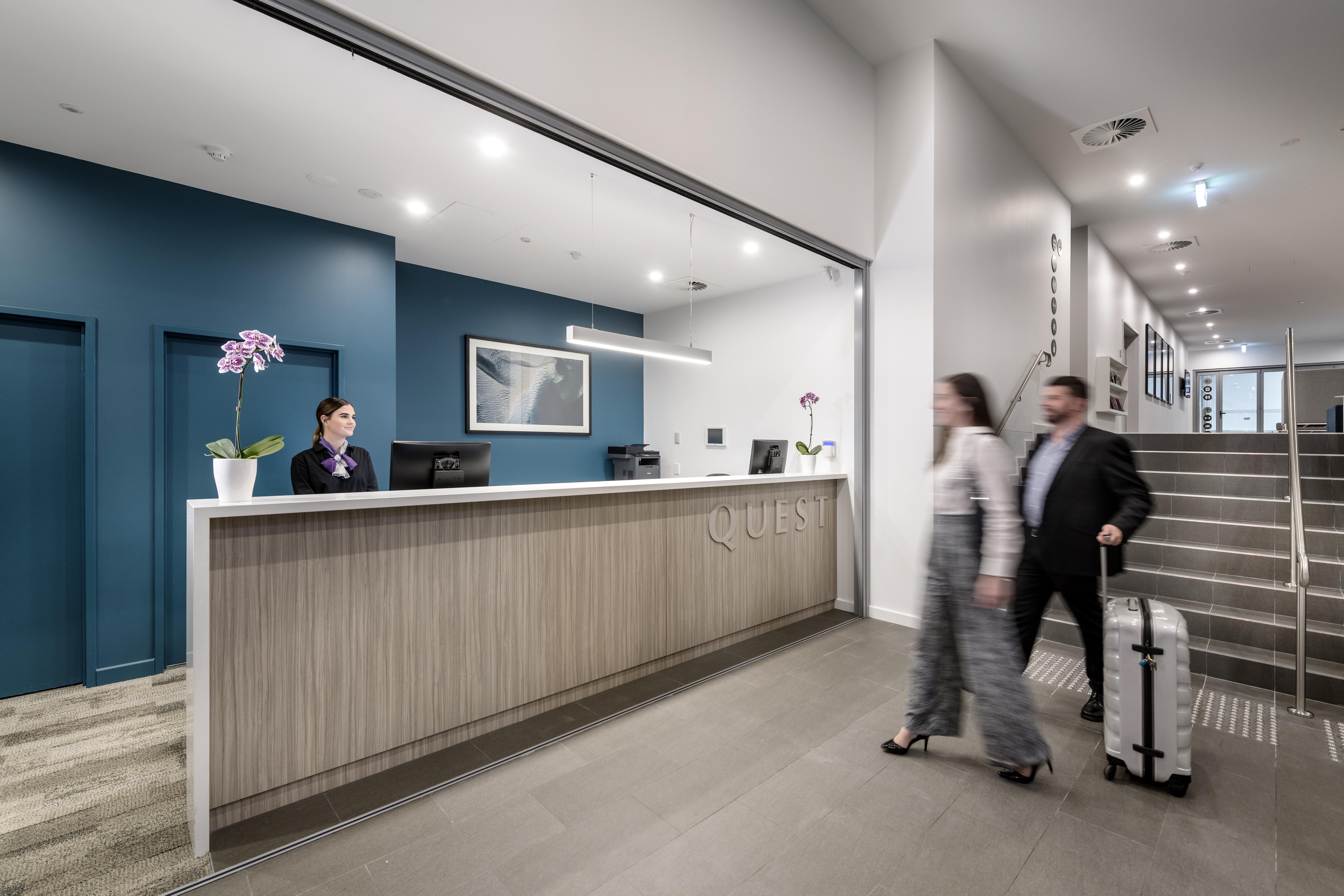 Quest Midland Exterior foto